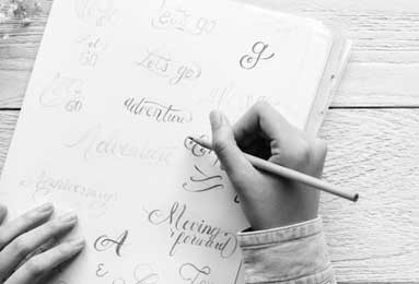 赛季报销！曼联防线告急，马奎尔续约+新援要来了？